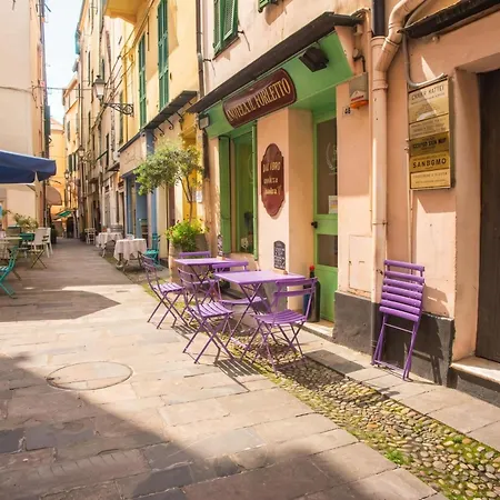 Апартаменты La Perla, Walk To Casino & Old Town - Happy *